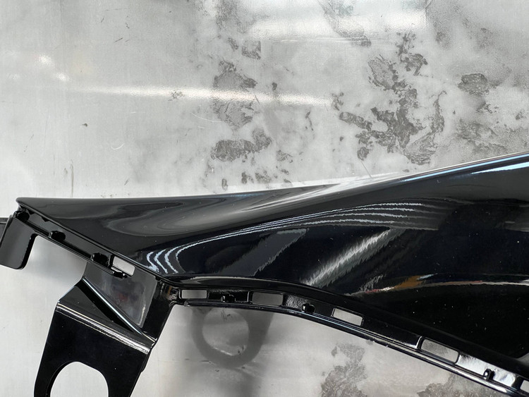 فلاپ گیتاری مشکی براق چپ YAMAHA Nmax Turbo / ساخت اندونزی اصل کد 201620