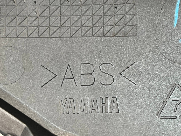فلاپ گیتاری قهوه ای راست YAMAHA Nmax Turbo / ساخت اندونزی اصل کد ۲۰۱۶۲۲