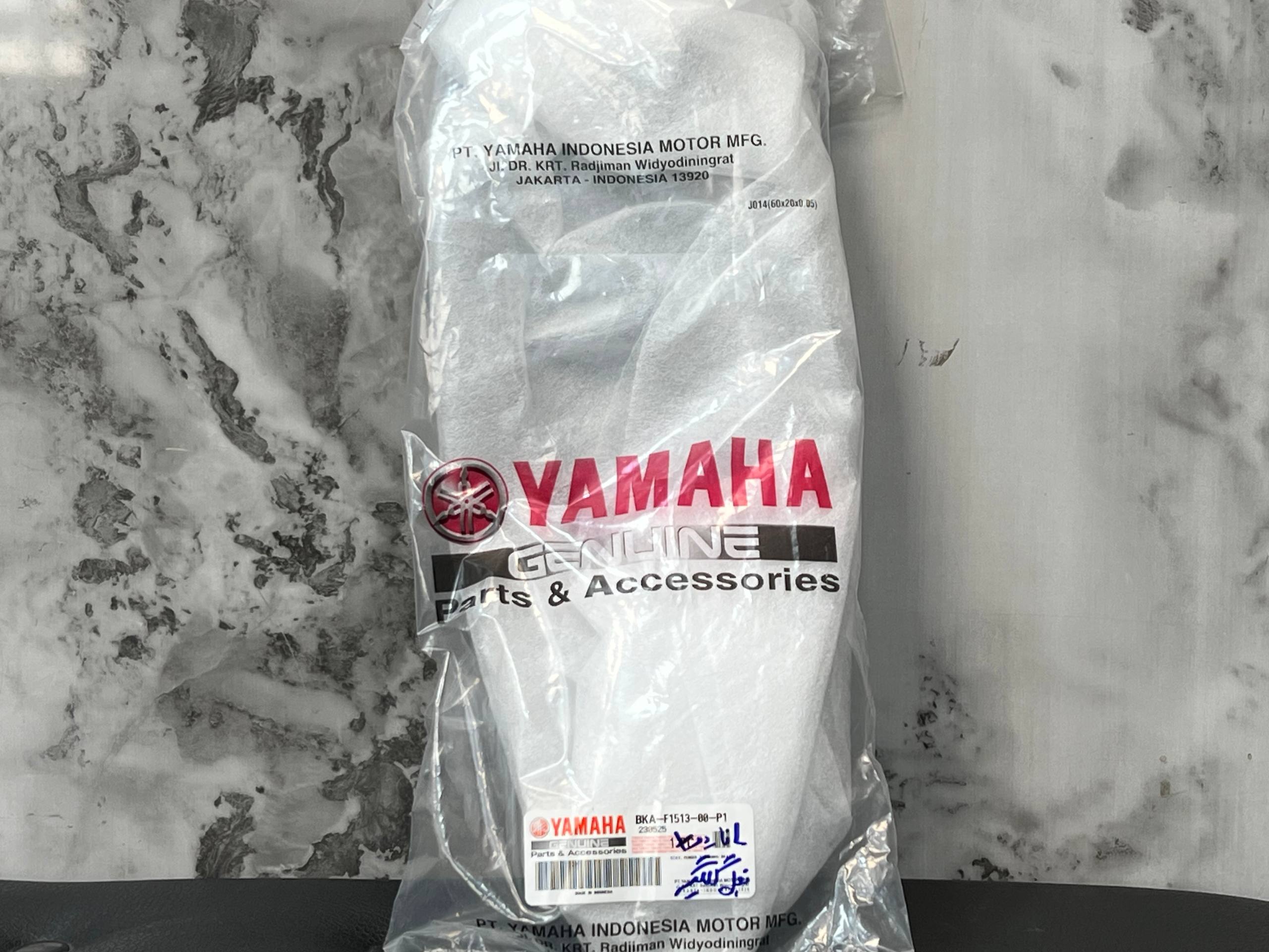 فلاپ بغل گلگیر چپ ناردو YAMAHA Xmax New Face / ساخت اندونزی اصل کد 200223