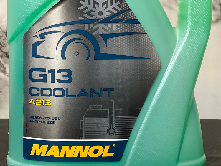 کولانت خودرو مانول 5 لیتر G13 رنگ سبز MANNOL / ساخت کشور آلمان اصل کد ۲۰۱۶۶۴