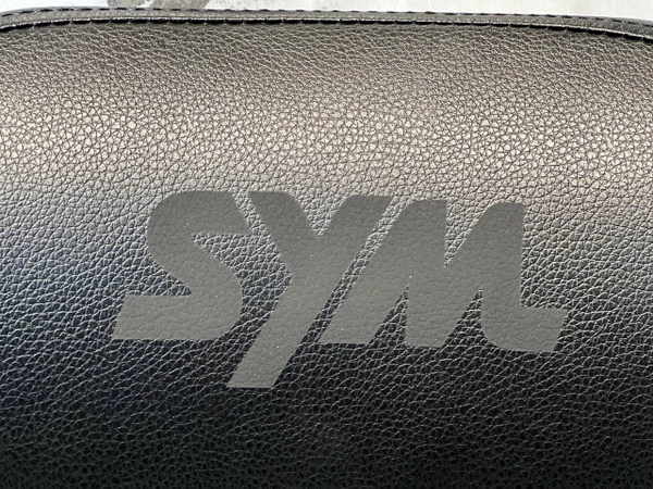 پشت زین ثابت هاسکی Sym Adv 175 کد 201426