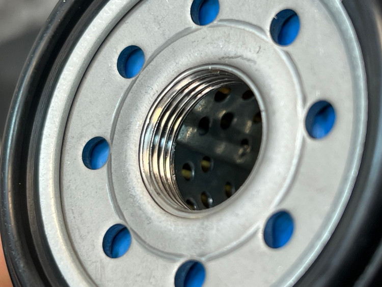 فیلتر روغن شرکتی YAMAHA R25 / MT25 / شرکتی درجه 1 کد ۰۰۰۰۸۶