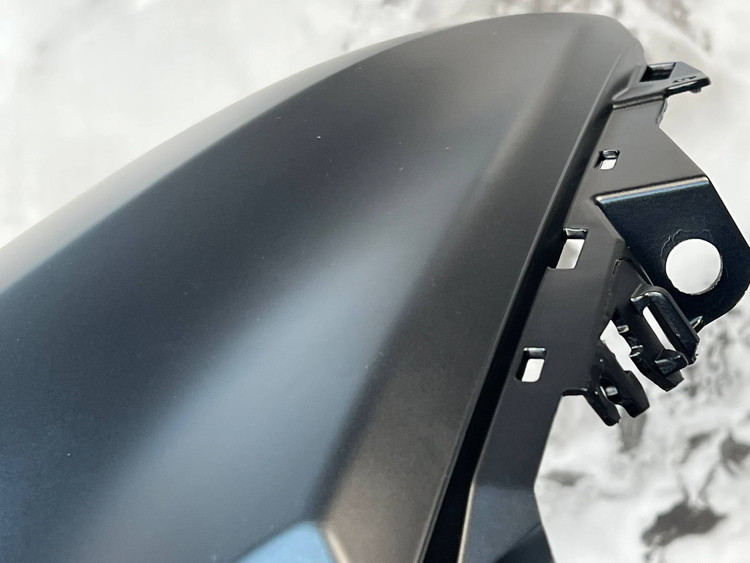 فلاپ بغل چراغ سمت راست مشکی ماتYAMAHA Xmax Old Face / ساخت اندونزی اصل کد 000205