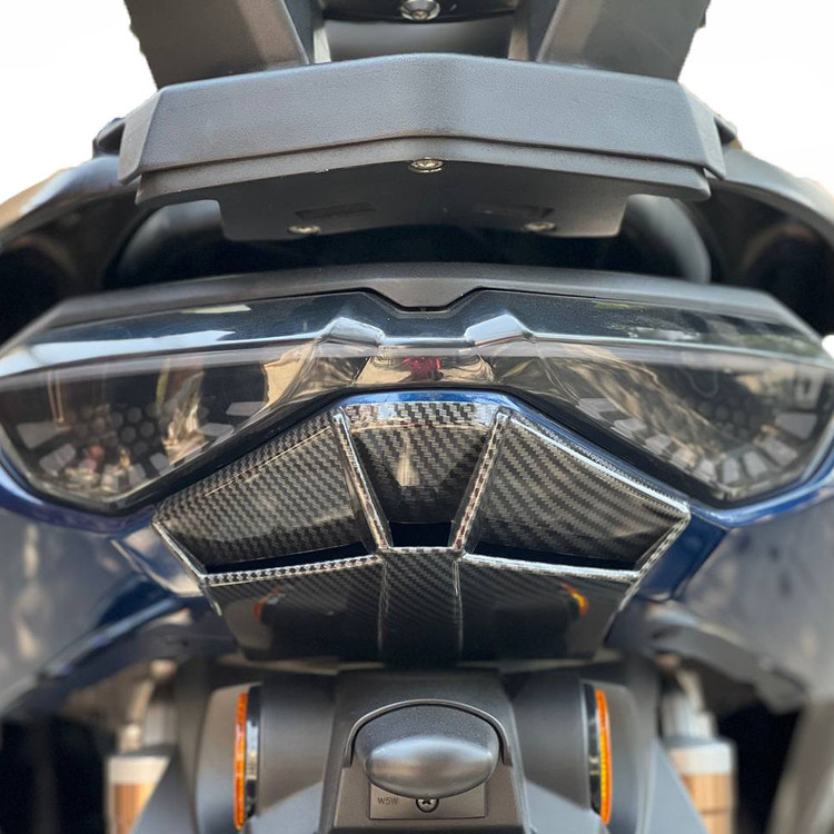 زیر چراغ کربن YAMAHA Nmax ساخت تایلند اصل کد 000005