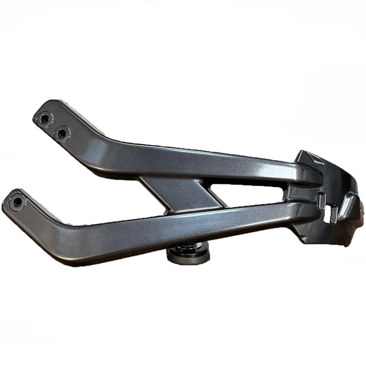 براکت گلگیر عقب سمت چپ SYM NA180 / NA250 ساخت تایوان اصل کد 200681