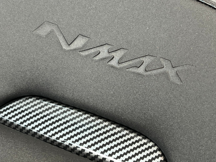 زین اسپرت اسپیشیال YAMAHA Nmax مخصوص اتاق قدیم برند COMFORT کوهان دار / ساخت تایلند اصل