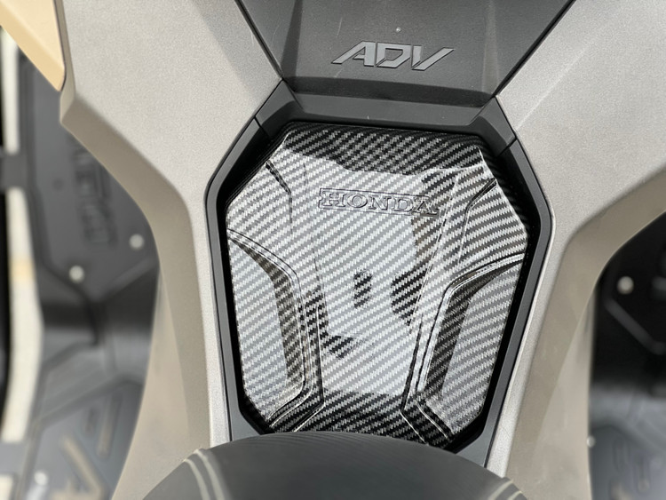 درب باک کربن HONDA ADV160 / ساخت تایلند اصل کد 201067