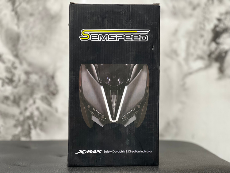 نئون وسط چراغ اسپرت XMAX OLD FACE 2022 / مناسب فیس قدیم۰۰۰۰۷۲