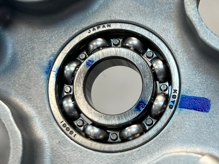 ست چهار شاخ کلاچ و دیسک چهار شاخ کلاچ YAMAHA R25 MT25 R3 ساخت اندونزی اصل