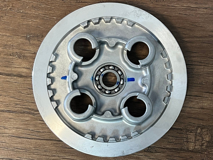 ست چهار شاخ کلاچ و دیسک چهار شاخ کلاچ YAMAHA R25 MT25 R3 ساخت اندونزی اصل