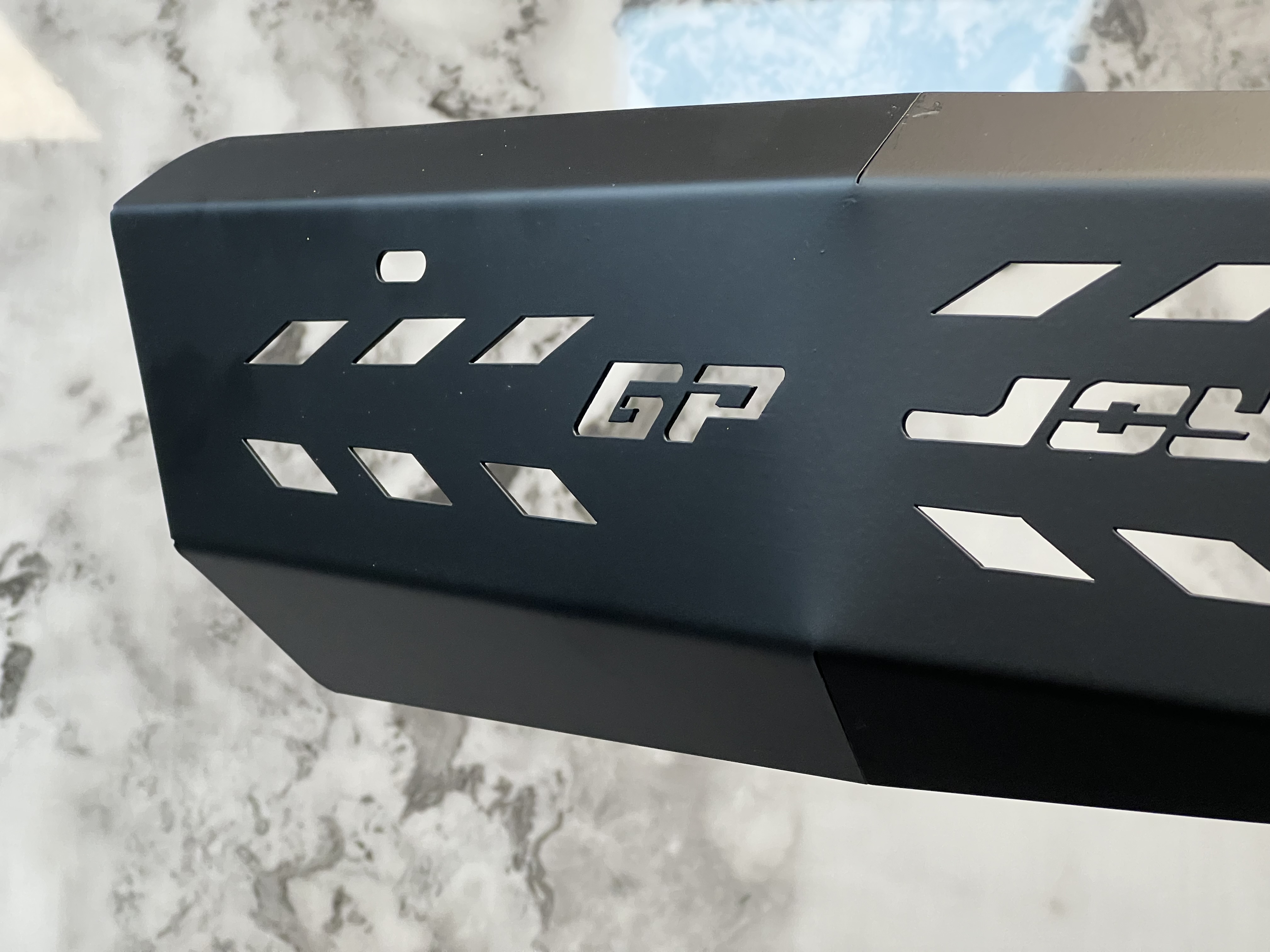 محافظ اگزوز Sym Joymax GP کد 201511