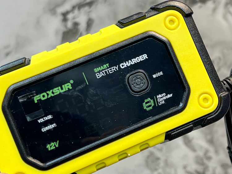 شارژر چند منظوره هوشمند باتری موتورسیکلت و خودرو فاکسور FOXSUR مدل SMART 12V7A