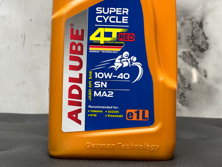 روغن موتور ایدلوب AIDLUBE 10W40 SN مخصوص موتورهای دنده ای فول سنتتیک تحت لیسانس ایدلوب آلمان اصل کد ۲۰۱۳۸۳