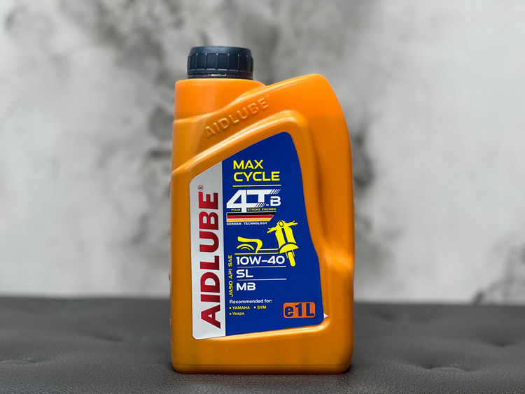 روغن موتور ایدلوب AIDLUBE 10W40 SL مخصوص موتورهای اسکوتر نیمه سنتتیک تحت لیسانس ایدلوب آلمان اصل کد ۲۰۱۳۸۵