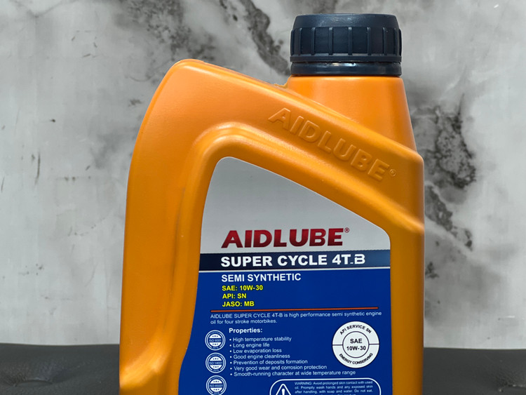 روغن موتور ایدلوب AIDLUBE 10W30 SN مخصوص موتورهای اسکوتر فول سنتتیک تحت لیسانس ایدلوب آلمان اصل کد ۲۰۱۳۸۷