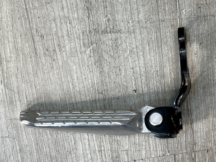 جاپایی عقب کامل سمت راست 155 YAMAHA AEROX / ساخت اندونزی اصل