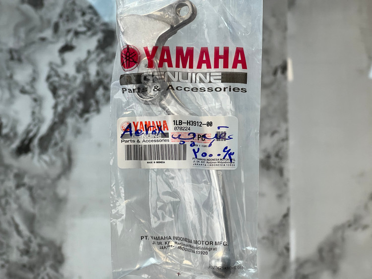 ست کتی ترمز جلو و عقب 155 YAMAHA AEROX / ساخت اندونزی اصل