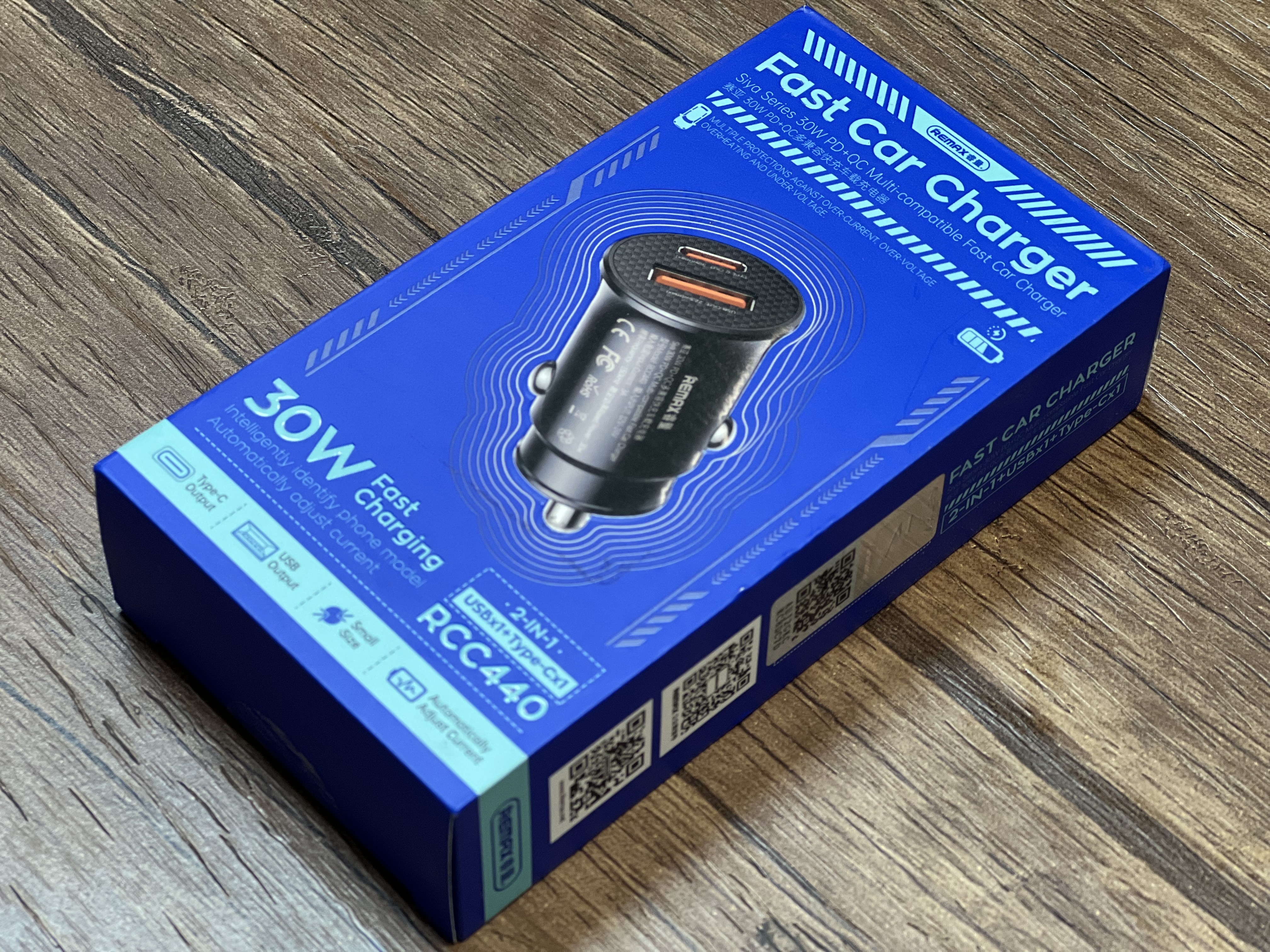شارژر فندکی ریمکس با توان خروجی 30 وات و قابلیت فست شارژ سریع موبایل و تبلت / مدل RCC440