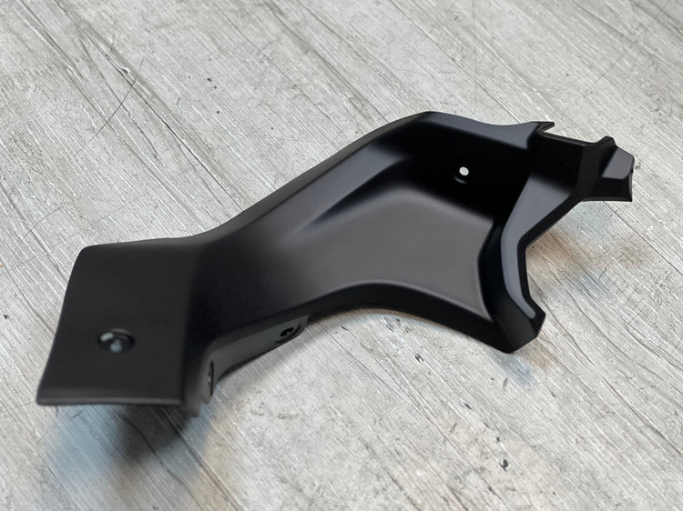 فلاپ داشبورد سمت چپ YAMAHA R25 / ساخت اندونزی اصل