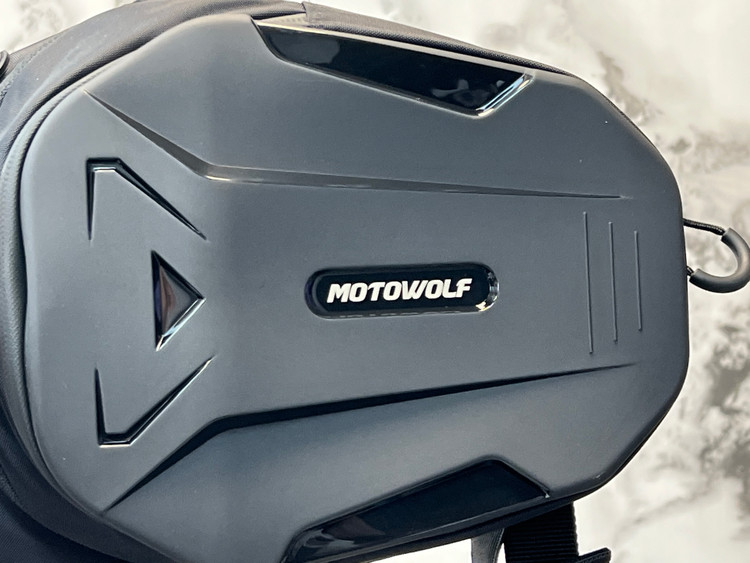 کیف روپایی (لگ بگ) ضد آب و ضد باد موتور سیکلت برند / MOTOWOLF کد 000122