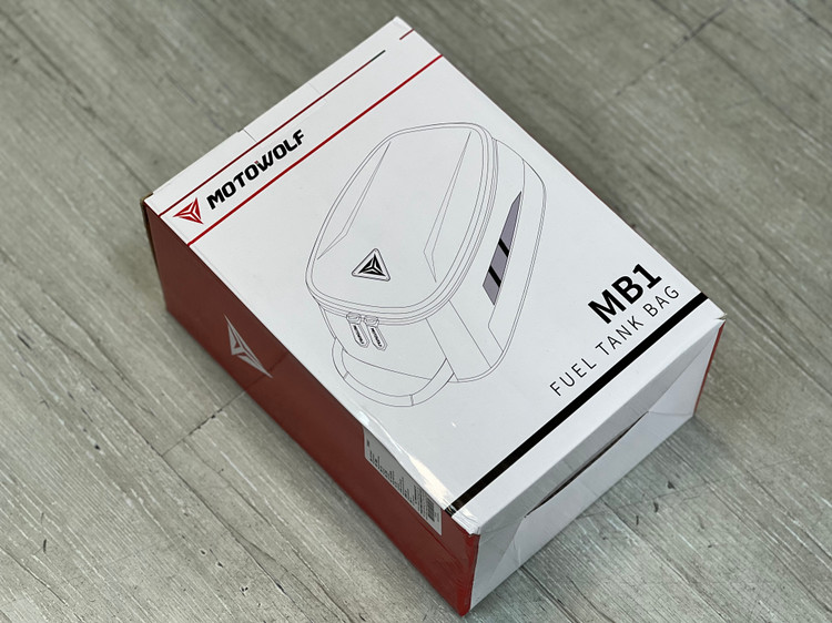 کیف روباک (آهنربایی) ضد آب و ضد باد موتور سیکلت برند / MOTOWOLF / مدل MB1کد 000138