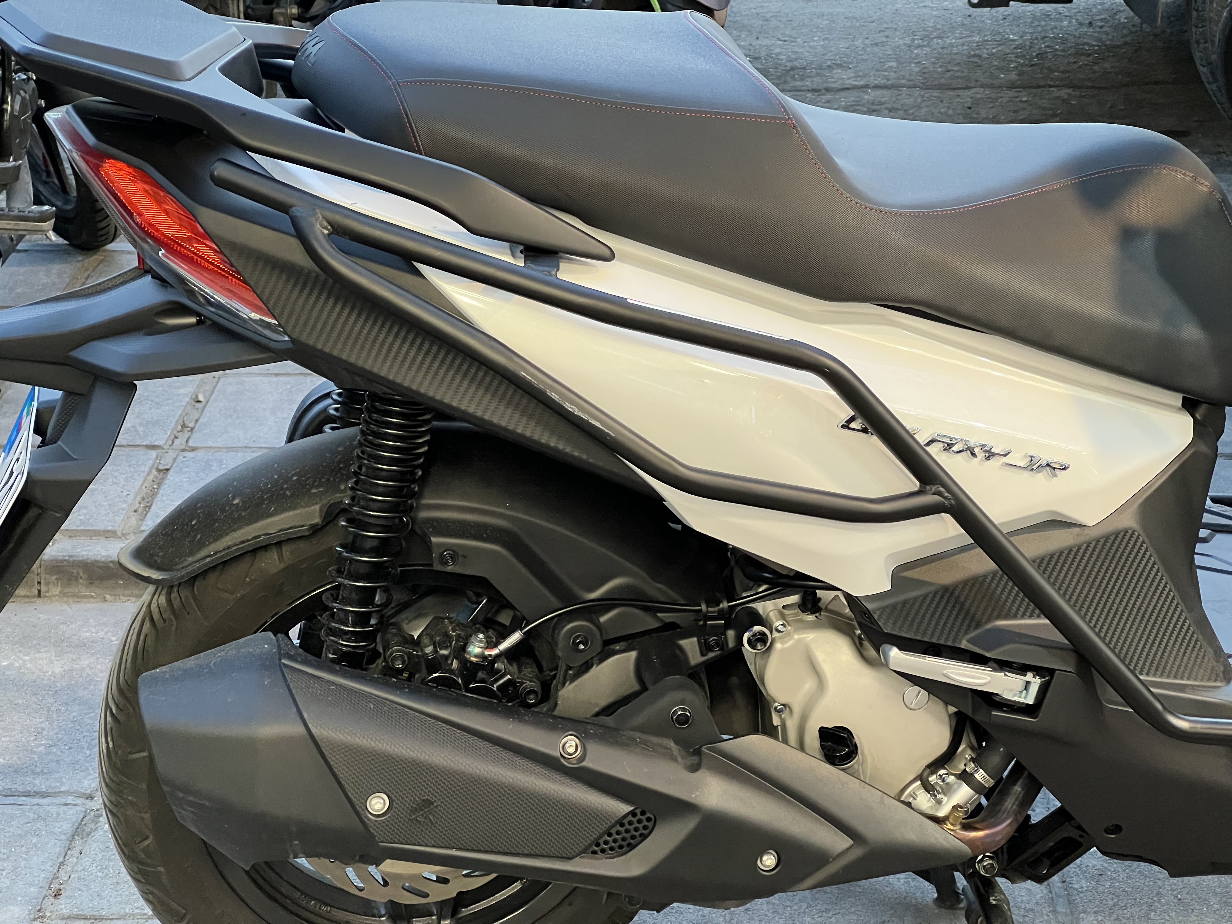 ست گارد کامل بدنه جوی راید محافظ بدنه جلو و عقب یه تیکه Sym JOYRIDE (JR300) کد 201729