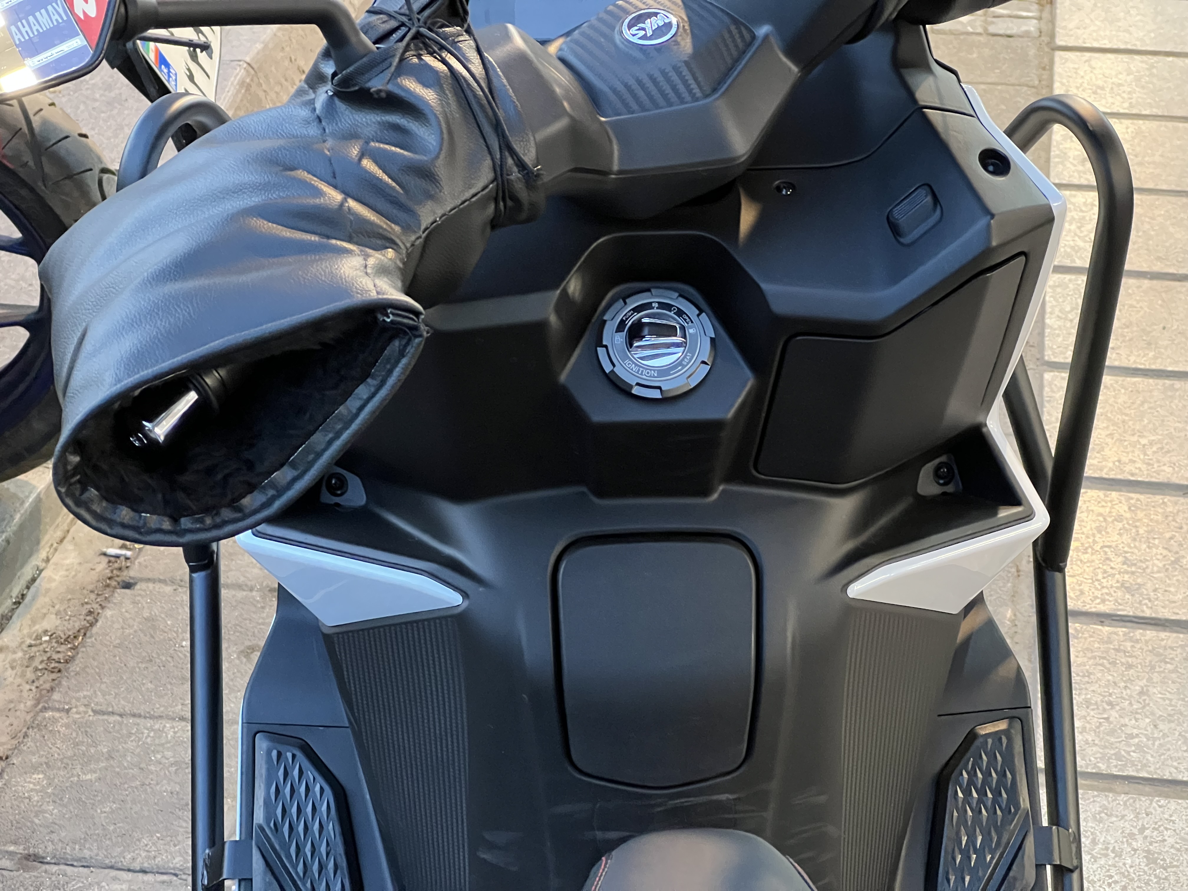 ست گارد کامل بدنه جوی راید محافظ بدنه جلو و عقب یه تیکه Sym JOYRIDE (JR300) کد 201729