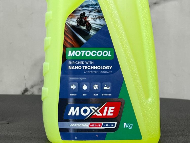 کولانت موکسی ضد یخ ضد جوش موتور سیکلت MOXIE / اصل کد 200997