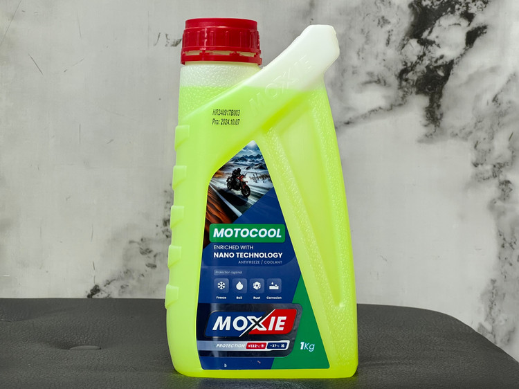 کولانت موکسی ضد یخ ضد جوش موتور سیکلت MOXIE / اصل کد 200997