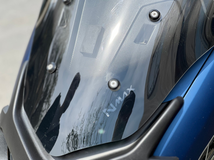 طلق YAMAHA Nmax 74cm / ساخت تایلند اصل کد 000040