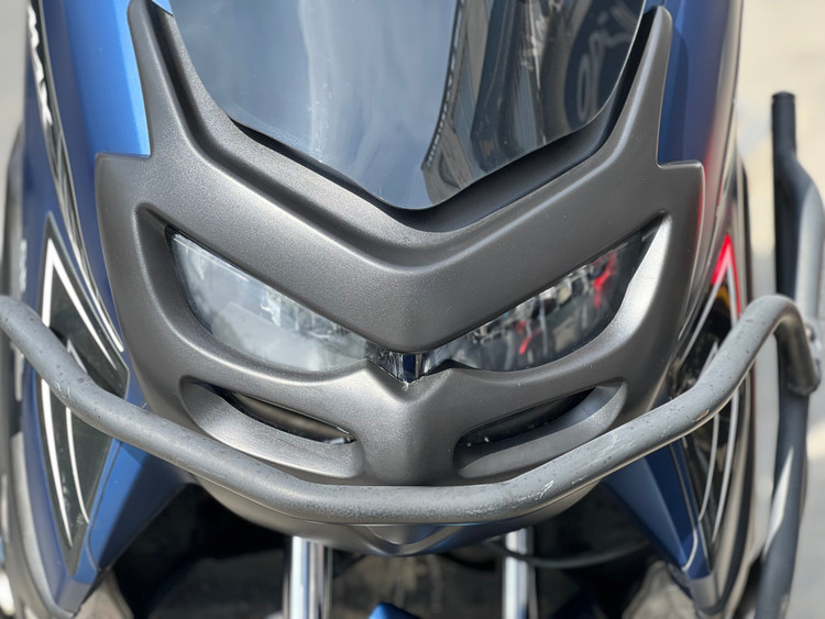 ماسک چراغ YAMAHA Nmax ساخت تایلند اصل کد ۰۰۰۱۹۹