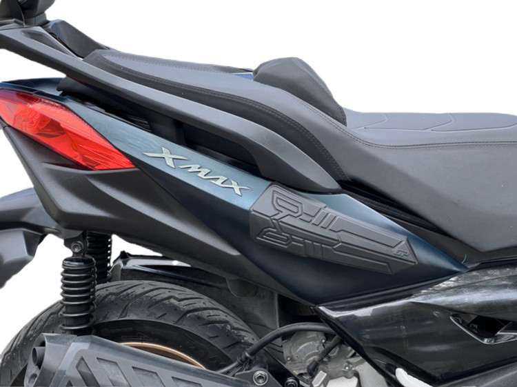 پروتکشن عقب گیتاری XMAX OLD FACE GP 2022 / ساخت ترکیه اصل / مناسب اتاق قدیم کد ۰۰۰۰۱۲