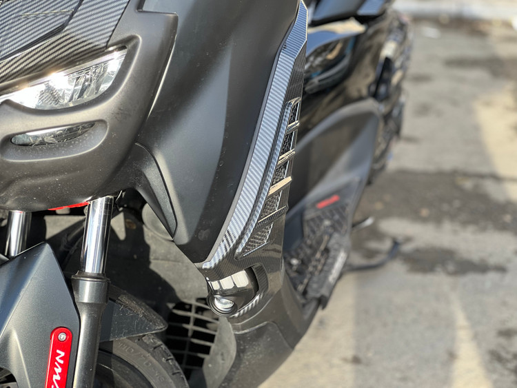 فلاپ راهنما کربن YAMAHA Nmax ساخت تایلند اصل کد 000148