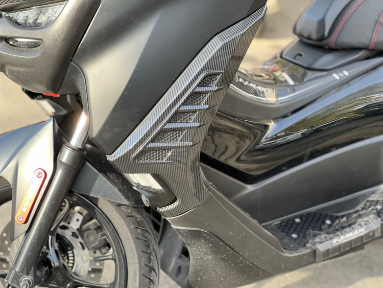 فلاپ راهنما کربن YAMAHA Nmax ساخت تایلند اصل کد 000148