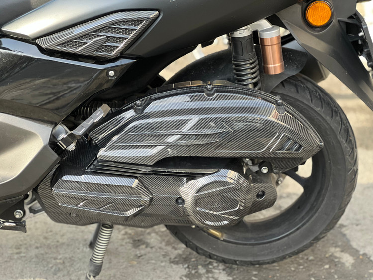 قاب درب کلاچ طرح کربن YAMAHA Nmax/Aerox 155 کد کالا 000089