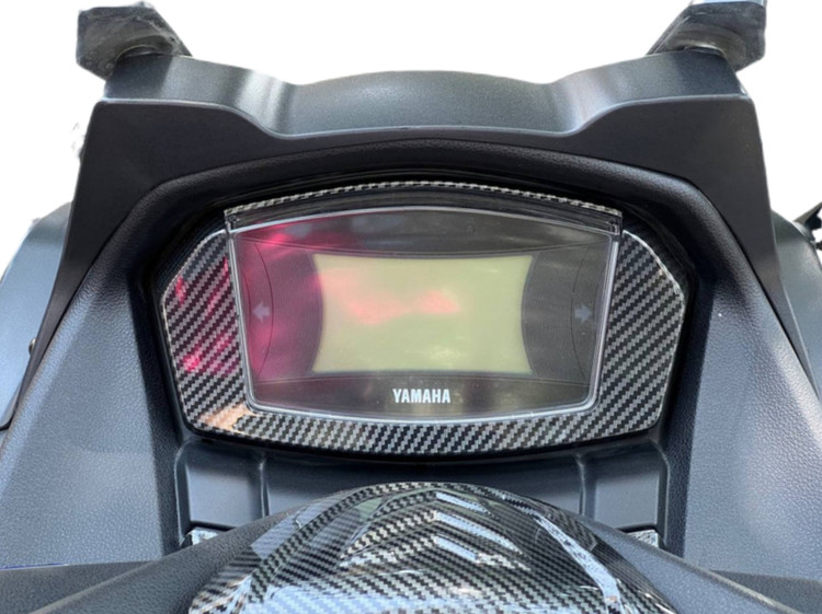 محافظ دور کیلومتر کربن YAMAHA NMAX ساخت تایلند کد ۰۰۰۰۳۶