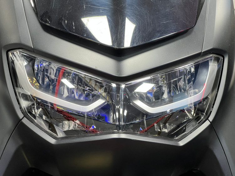 چراغ جلو YAMAHA NMAX ساخت اندونزی اصل کد ۲۰۰۱۹۱