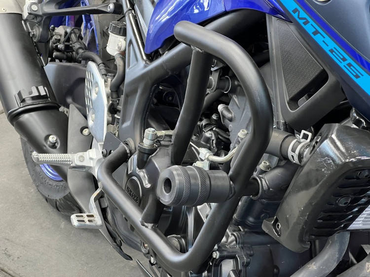 گارد بدنه / محافظ بدنه همراه پروتکشن YAMAHA MT25 / اصل کد 200754