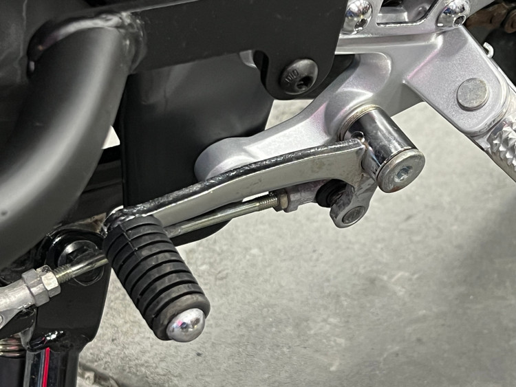 پدال دنده YAMAHA R3/ R25 / Mt25 ساخت اندونزی اصل کد ۲۰۰۱۰۷