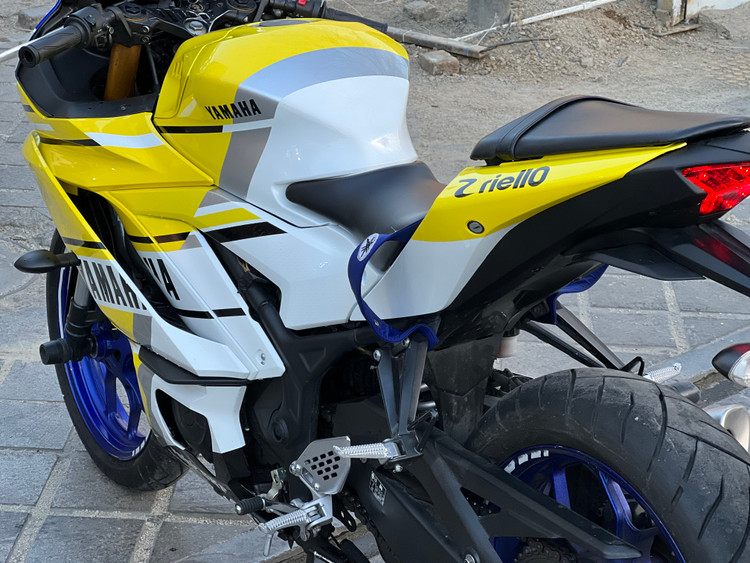 ست فلاپ کامل جشن 60 سالگی YAMAHA YZF‑R25 رنگ زرد آبی سفید Yellow & Speed Block livery