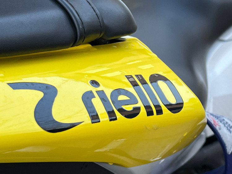 ست فلاپ کامل جشن 60 سالگی YAMAHA YZF‑R25 رنگ زرد آبی سفید Yellow & Speed Block livery