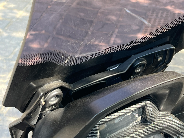 طلق دودی ایکس مکس / YAMAHA Xmax New Face GP 64cm / ساخت ترکیه اصل ۰۰۰۰۲۹