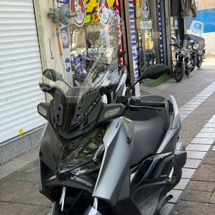طلق شفاف ایکس مکس YAMAHA Xmax New Face 74cm / ساخت تایلند اصل ۲۰۰۴۷۸