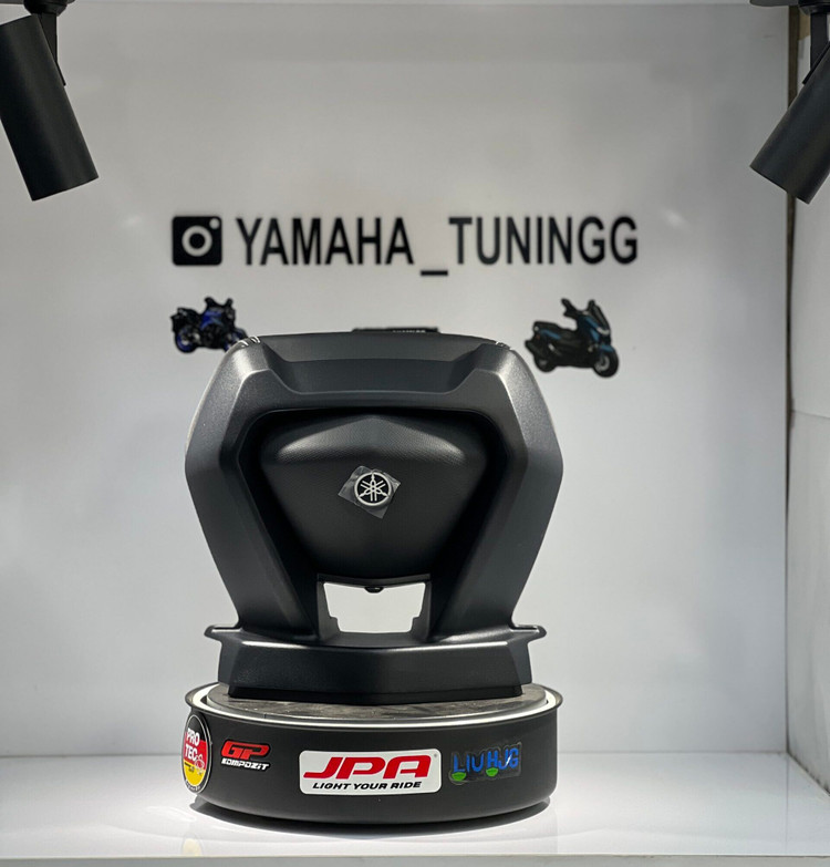 پشت زین YAMAHA Nmax مناسب اتاق وسط (2) تکیه گاه ترکنشین اصل / کد 000016
