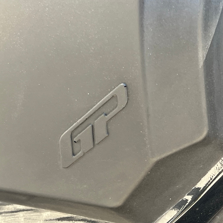 پروتکشن عقب / پروتکشن بغل گیتاری ایکس مکس YAMAHA Xmax GP NEW 2025 / ساخت ترکیه اصل کد ۰۰۰۰۱۱