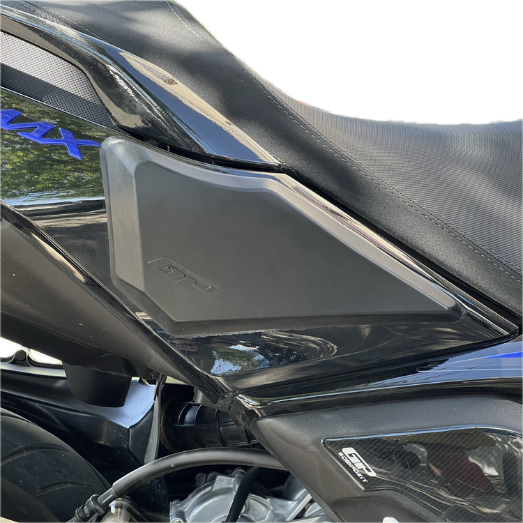 پروتکشن عقب / پروتکشن بغل گیتاری ایکس مکس YAMAHA Xmax GP NEW 2025 / ساخت ترکیه اصل کد ۰۰۰۰۱۱