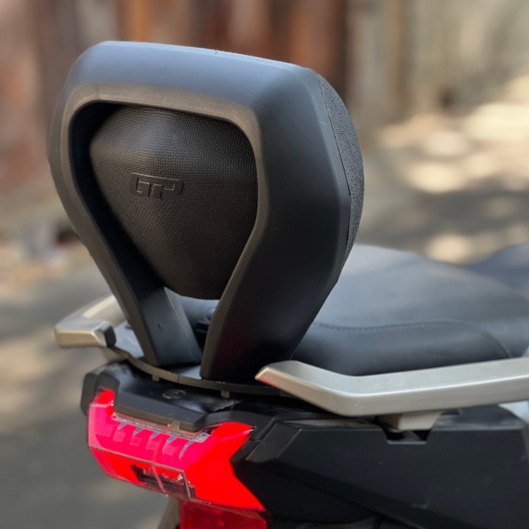 پشت زین هاسکی GP KOMPOZIT Sym ADV175 تکیه گاه ترکنشین ساخت ترکیه اصل ۰۰۰۱۹۲ ۲۰۱۴۵۴