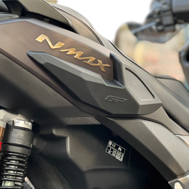 ست پروتکشن YAMAHA Nmax Turbo GP / پروتکشن بغل گیتاری و فلاپ جلو / ساخت ترکیه اصل