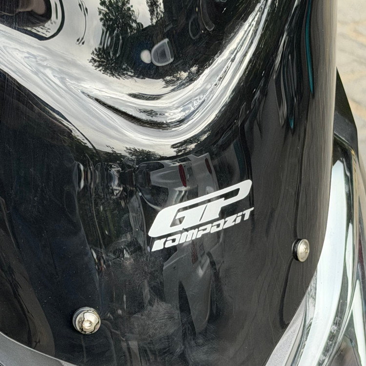 طلق شفاف SYM J200 GP 79cm بادگیر دسته دار ساخت ترکیه اصل کد 202128