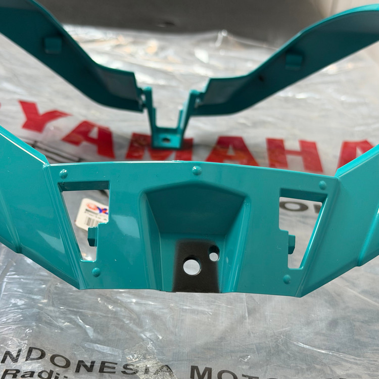 فلاپ چراغ و کیلومتر / قاب بلوری فیروزه ای YAMAHA MxKing ساخت اندونزی اصل کد 202181